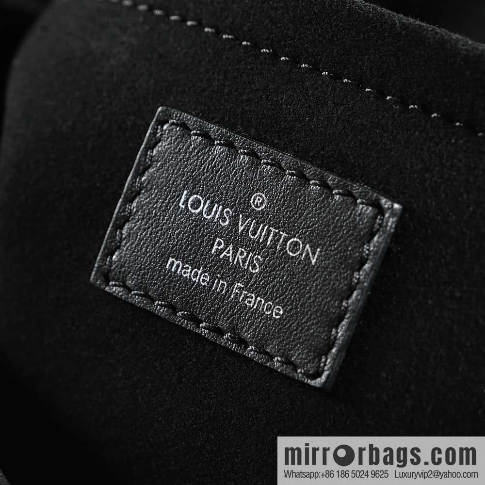 LV ππππππ ππππ chip beating code ingot bag series #M