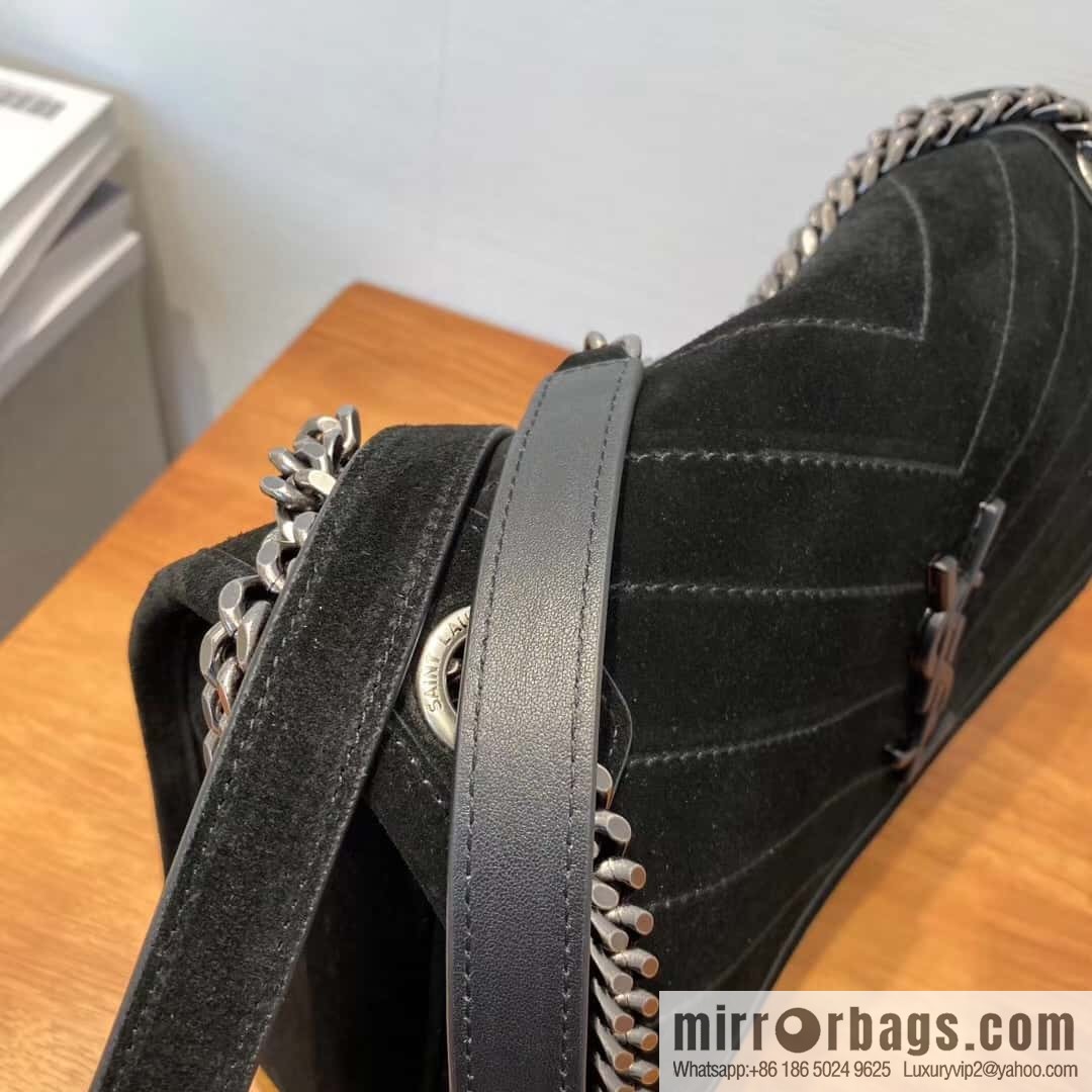 YSL 🌱 𝙉𝙞𝙠𝙞 𝟮𝟴𝙘𝙢 『 Suede & Cowhide 498894 Black