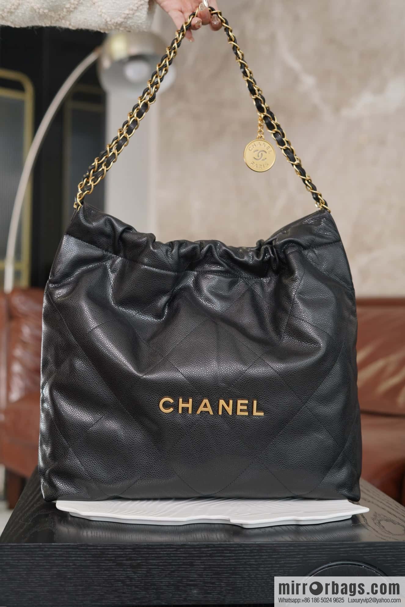 ππππππ πππ new litchi pattern handbag, medium black gold buckle AS3261