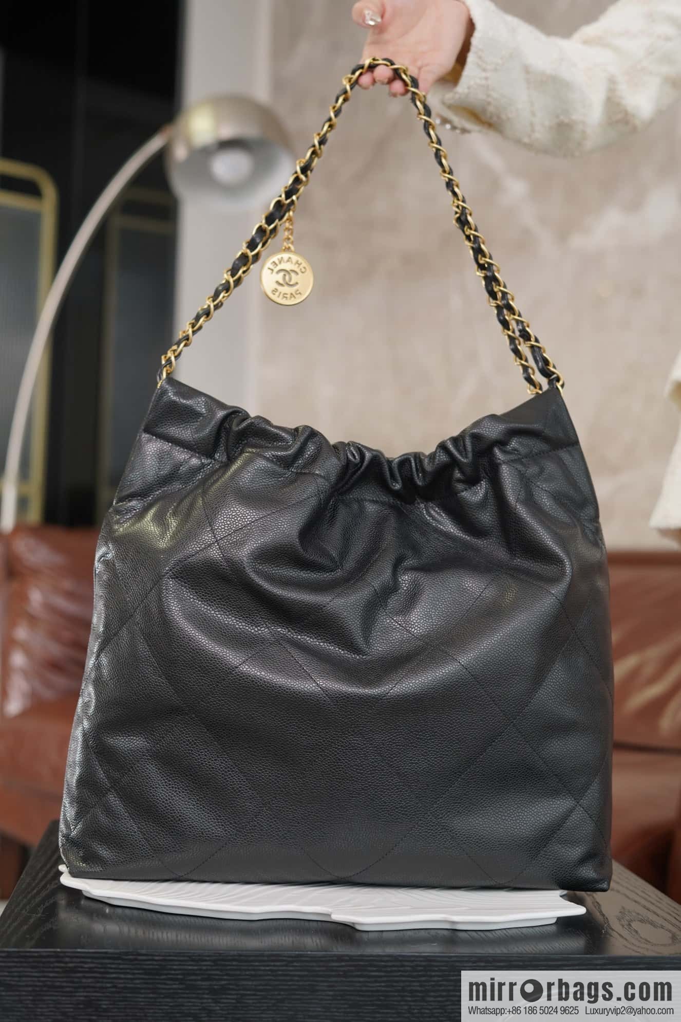 ππππππ πππ new litchi pattern handbag, medium black gold buckle AS3261