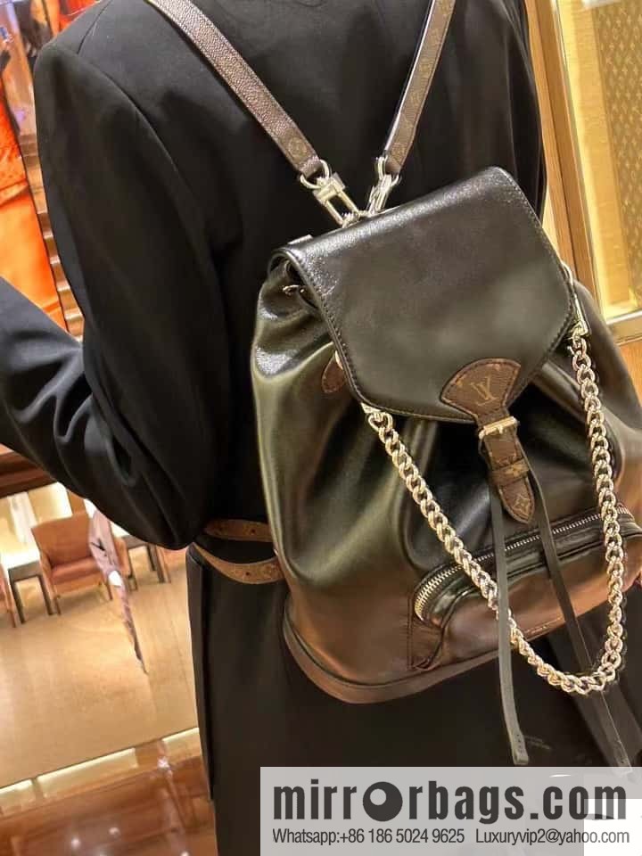 LV M12587 Montsouris PM