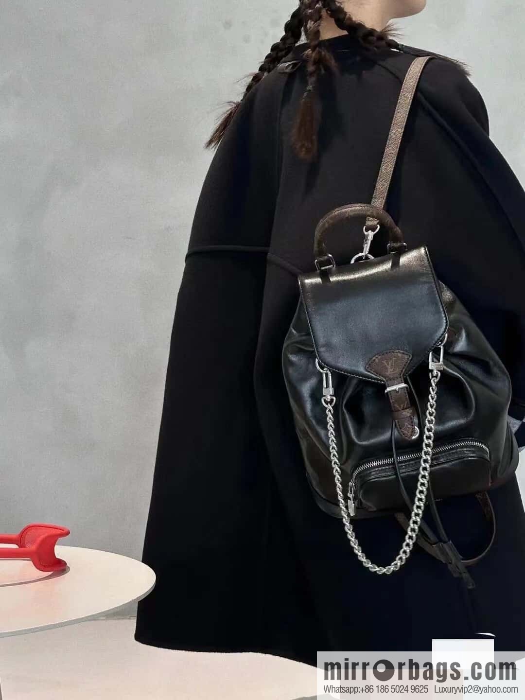LV M12587 Montsouris PM