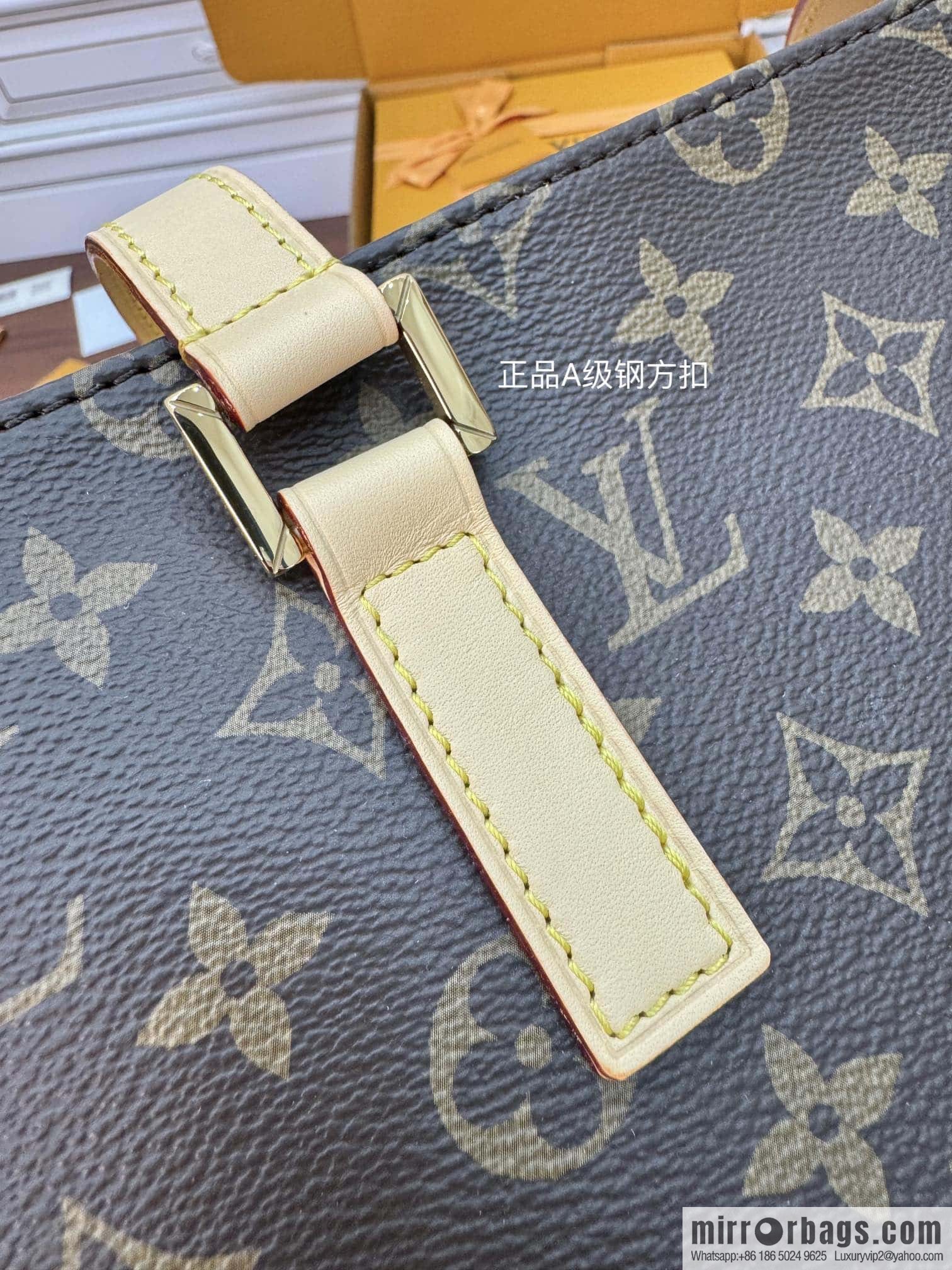 LV M12095 Piano