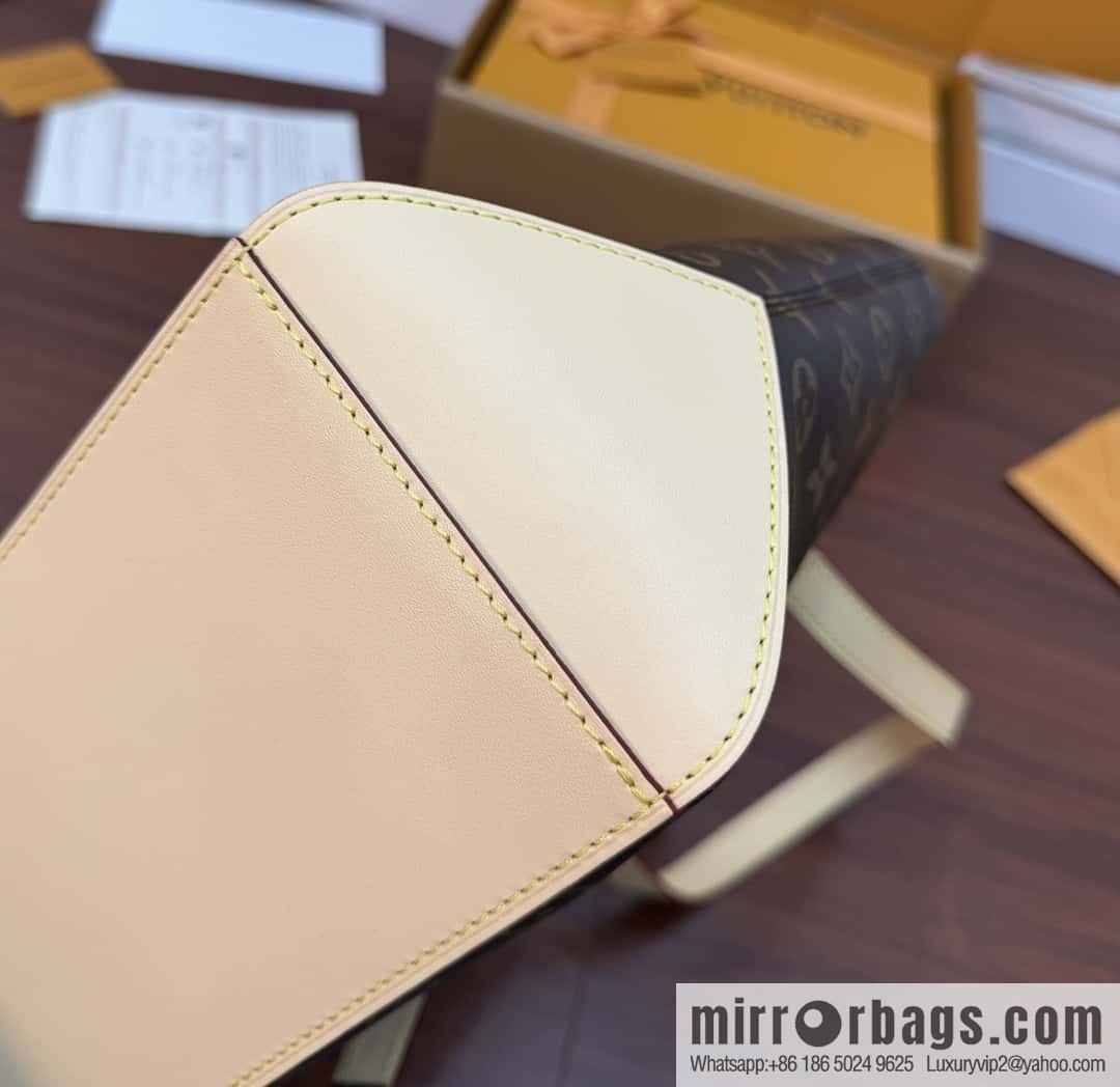 LV M12095 Piano