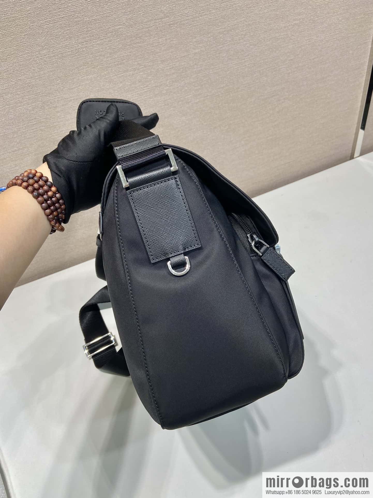 PRADA 🎉 upgraded messenger bag 🎉🎉 1BD953B environmental protection standard🎉