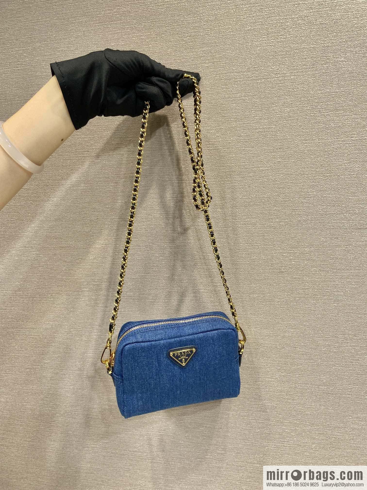 PRADA 🎉 medieval denim bag 🎉 1NS695 S🎉🎉
