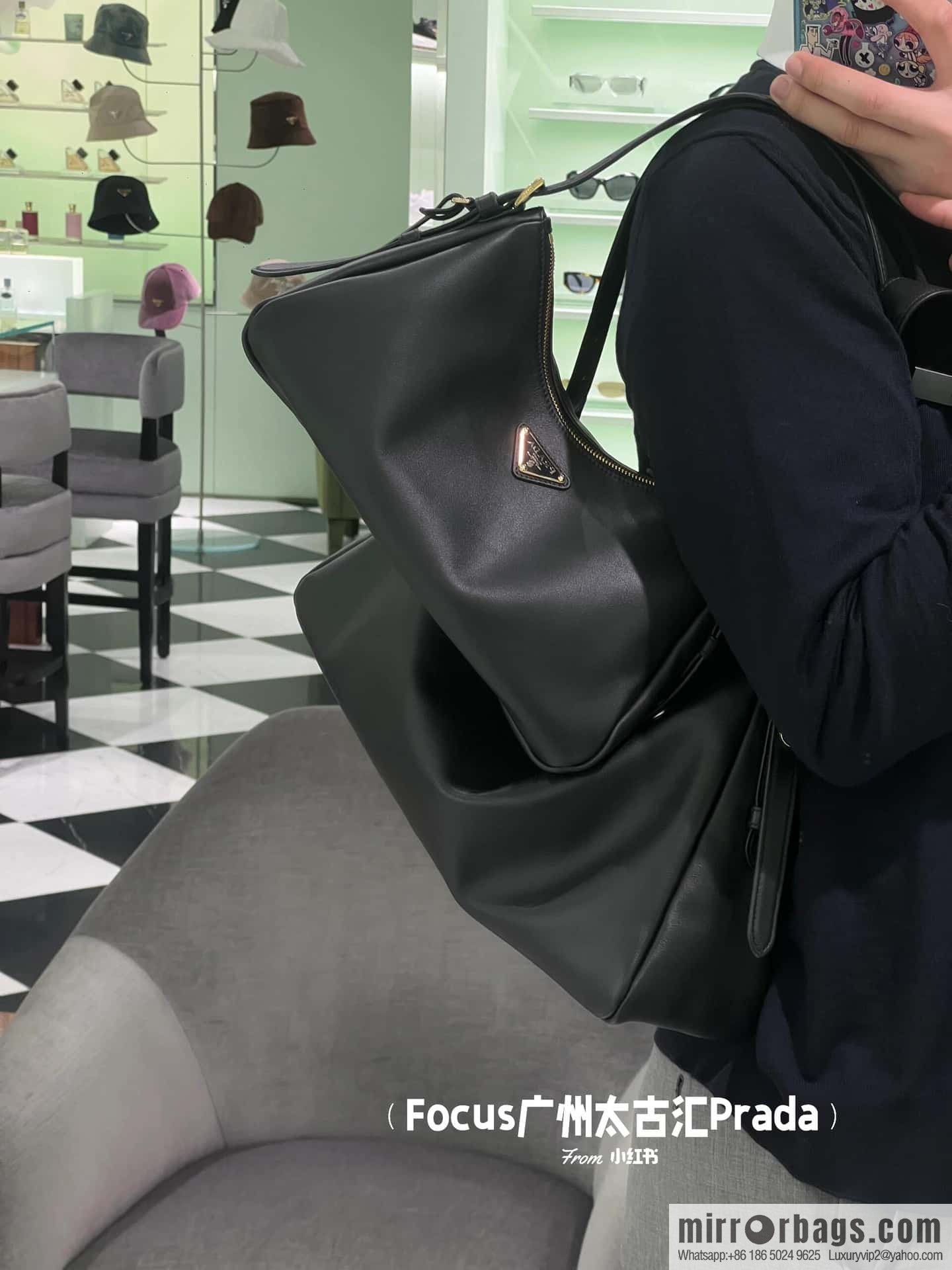PRADA 🎉 new Aimee armpit bag 🎉 1BC229 small 🎉🎉 black