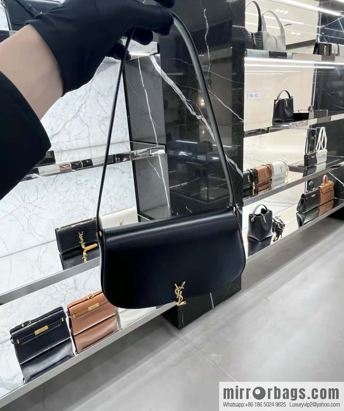 YSL Mini 𝗩𝗼𝗹𝘁𝗮𝗶𝗿𝗲 Underarm Bag 779642