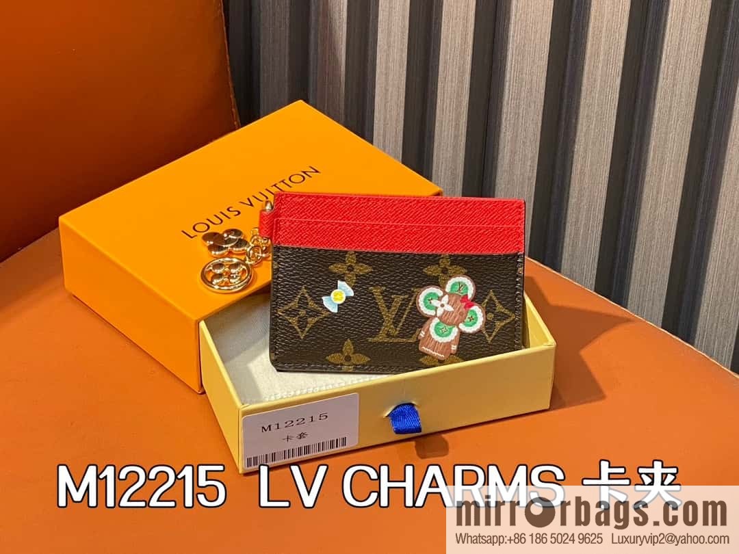 M12215 presbyopia red, Christmas card bag wallet series LV CHARMS card holder m12215 presbyopia/red