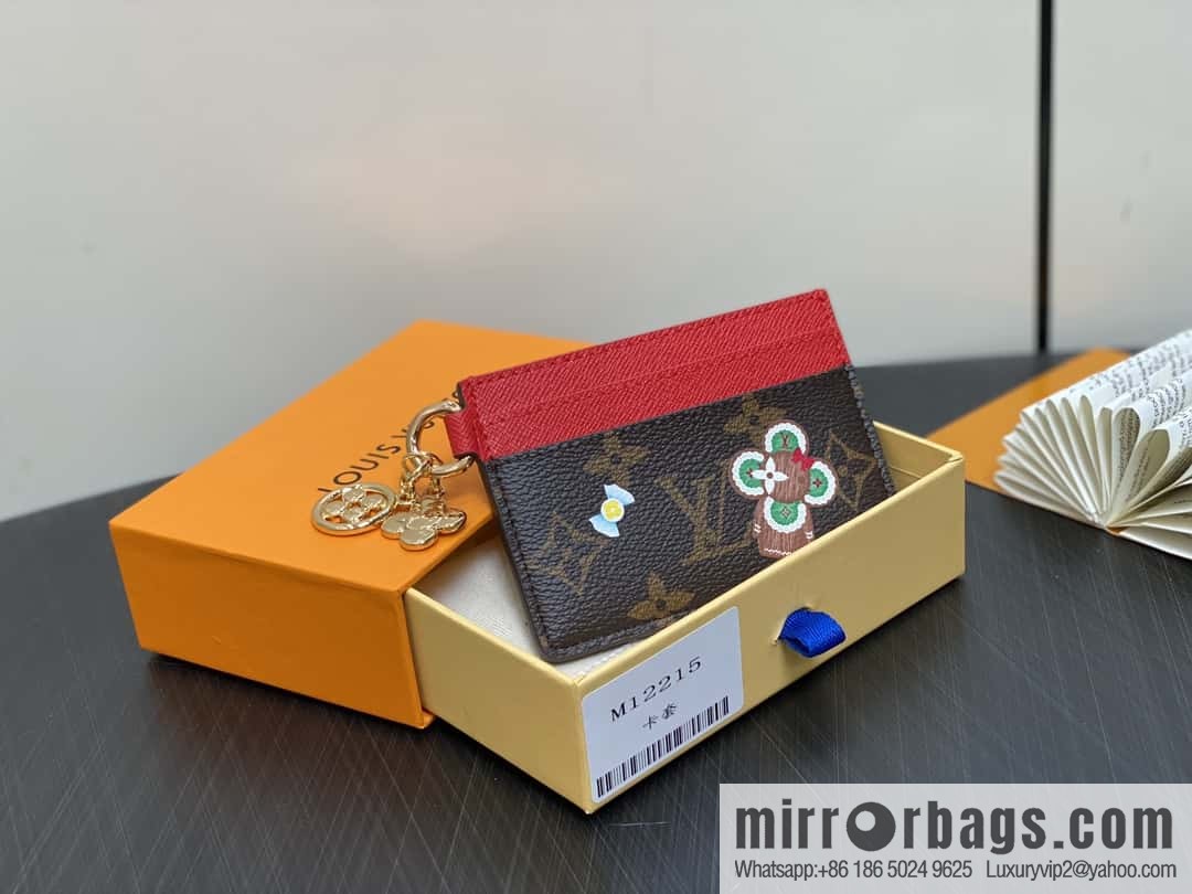 M12215 presbyopia red, Christmas card bag wallet series LV CHARMS card holder m12215 presbyopia/red