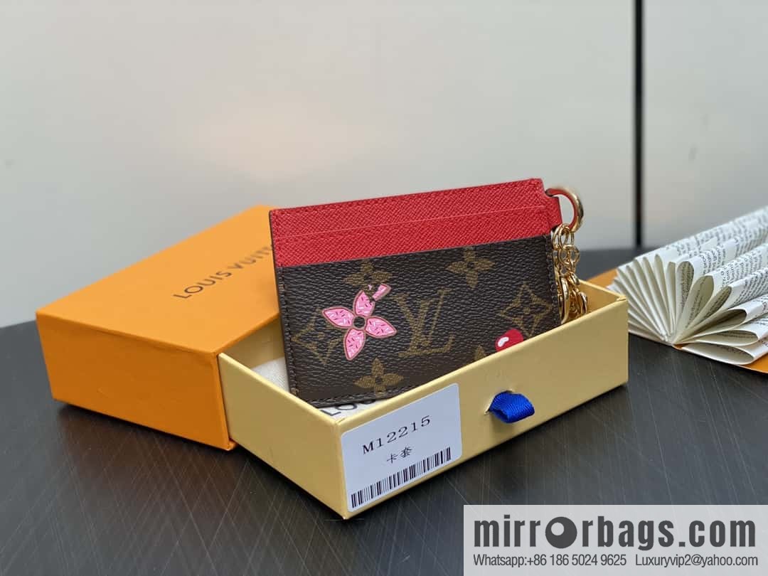 M12215 presbyopia red, Christmas card bag wallet series LV CHARMS card holder m12215 presbyopia/red