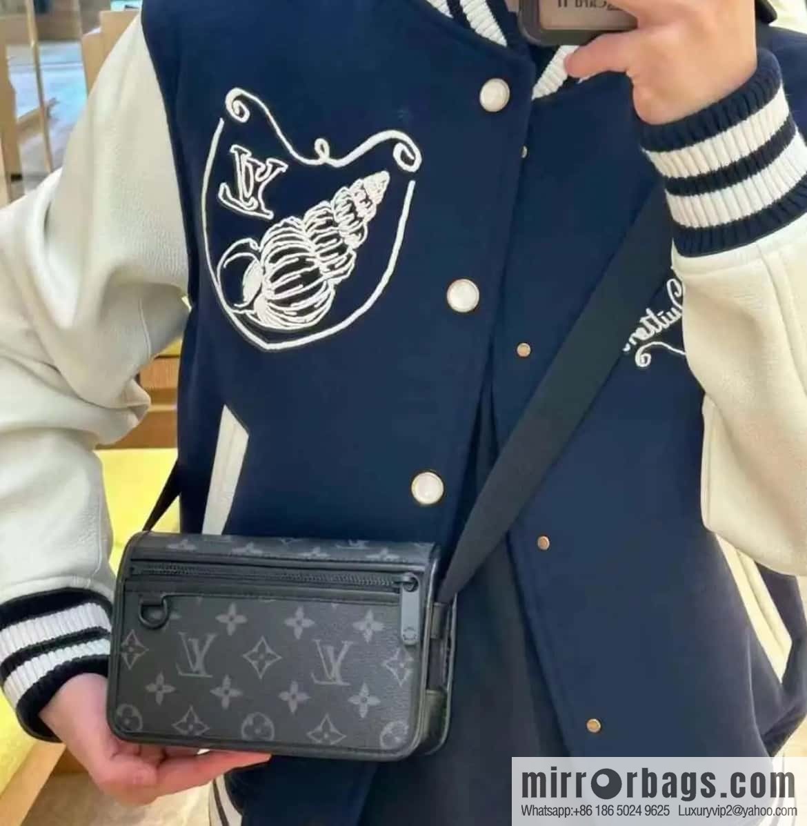 [Boutique‑grade] M12599 black flower, men's bag messenger bag series Bosphore mini handbag