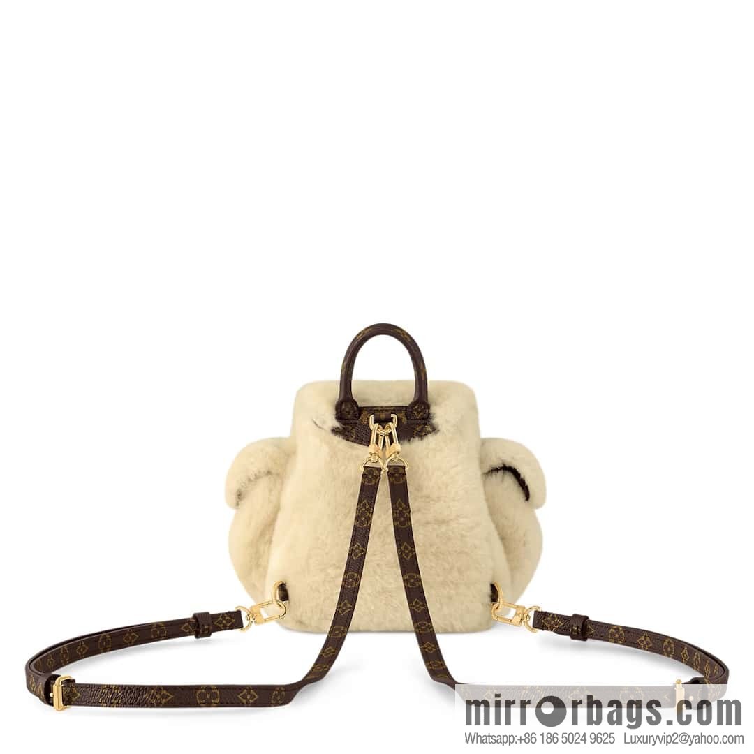 M11919-meter white, plush backpack series, the new NANO TEDDY backpack LV Ski series of the season
