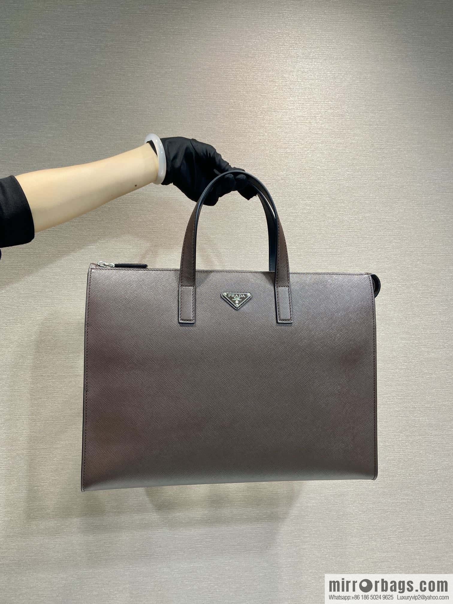 PRADA 🎉 new briefcase 🎉 2VG039 🎉🎉 dark coffee🎉🎉