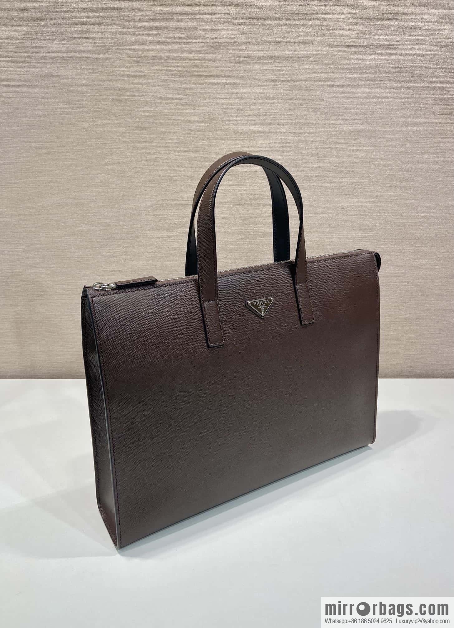 PRADA 🎉 new briefcase 🎉 2VG039 🎉🎉 dark coffee🎉🎉