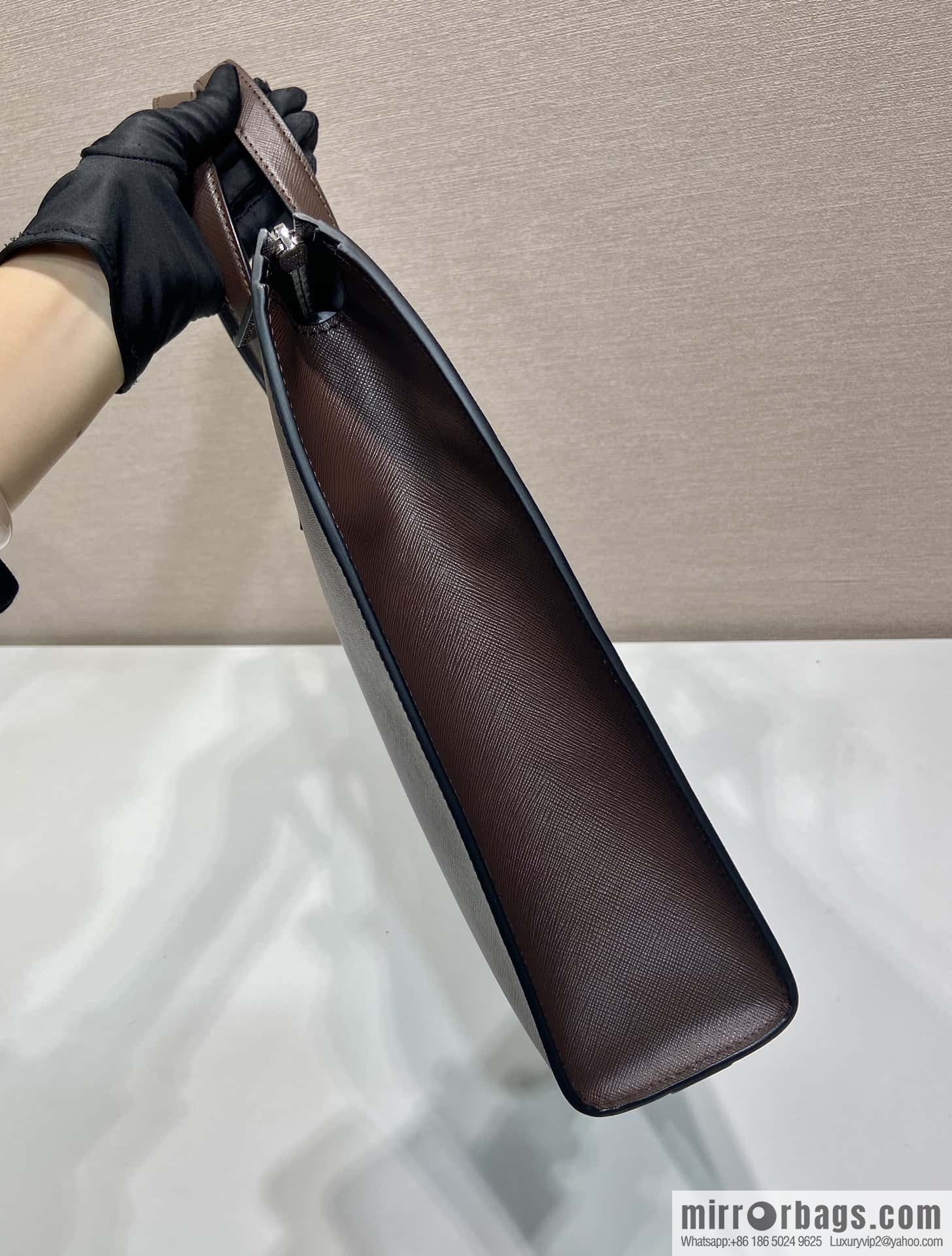 PRADA 🎉 new briefcase 🎉 2VG039 🎉🎉 dark coffee🎉🎉