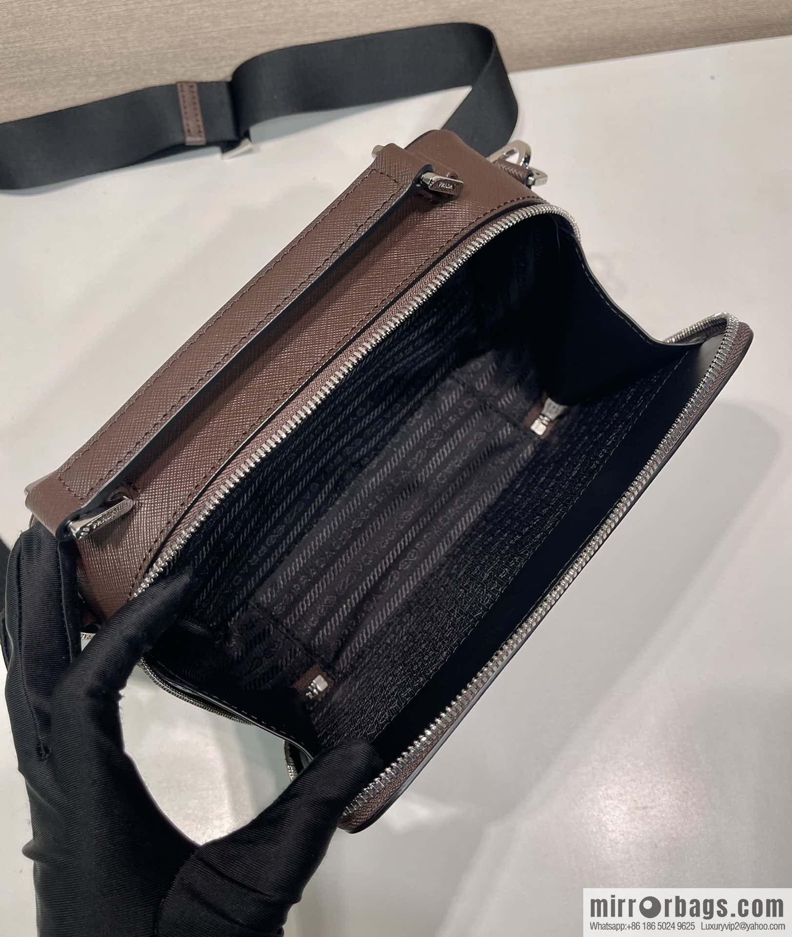 PRADA 🎉 upgrade board 🎉 2VH069 dark coffee color🎉🎉