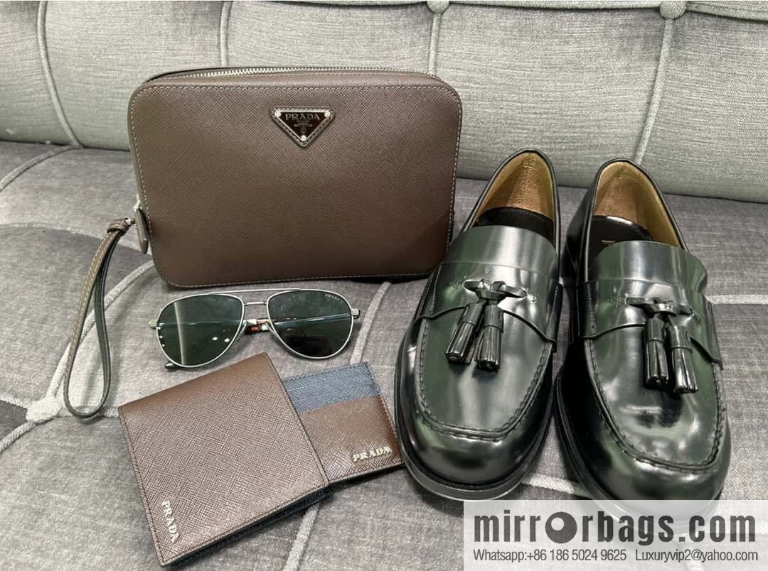 PRADA 🎉 new handbag 🎉 2VF017 dark coffee🎉🎉