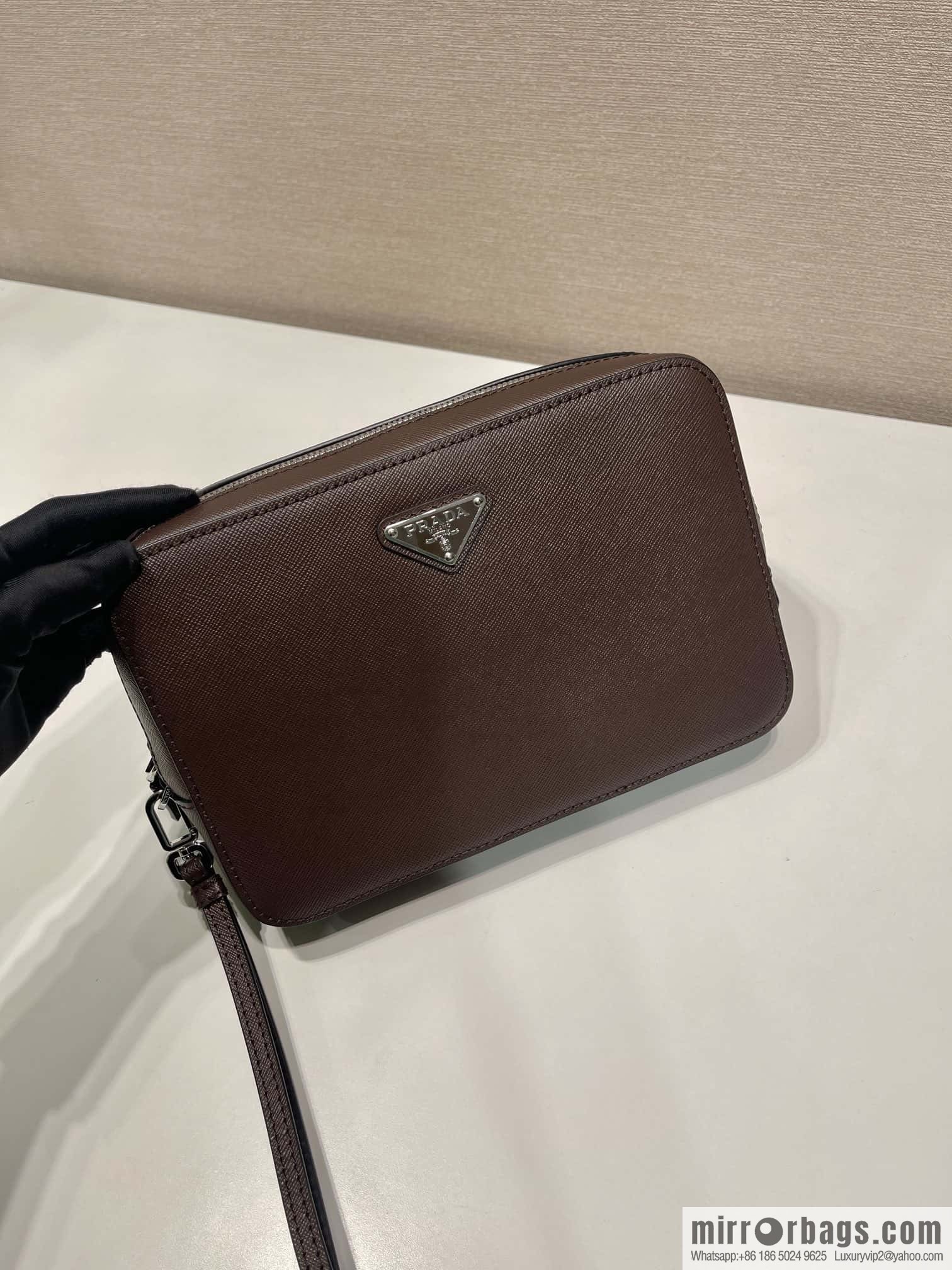 PRADA 🎉 new handbag 🎉 2VF017 dark coffee🎉🎉