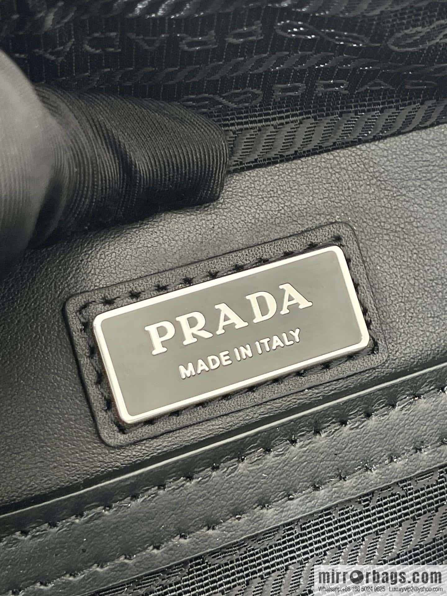 PRADA 🎉 new handbag 🎉 2VF017 dark coffee🎉🎉
