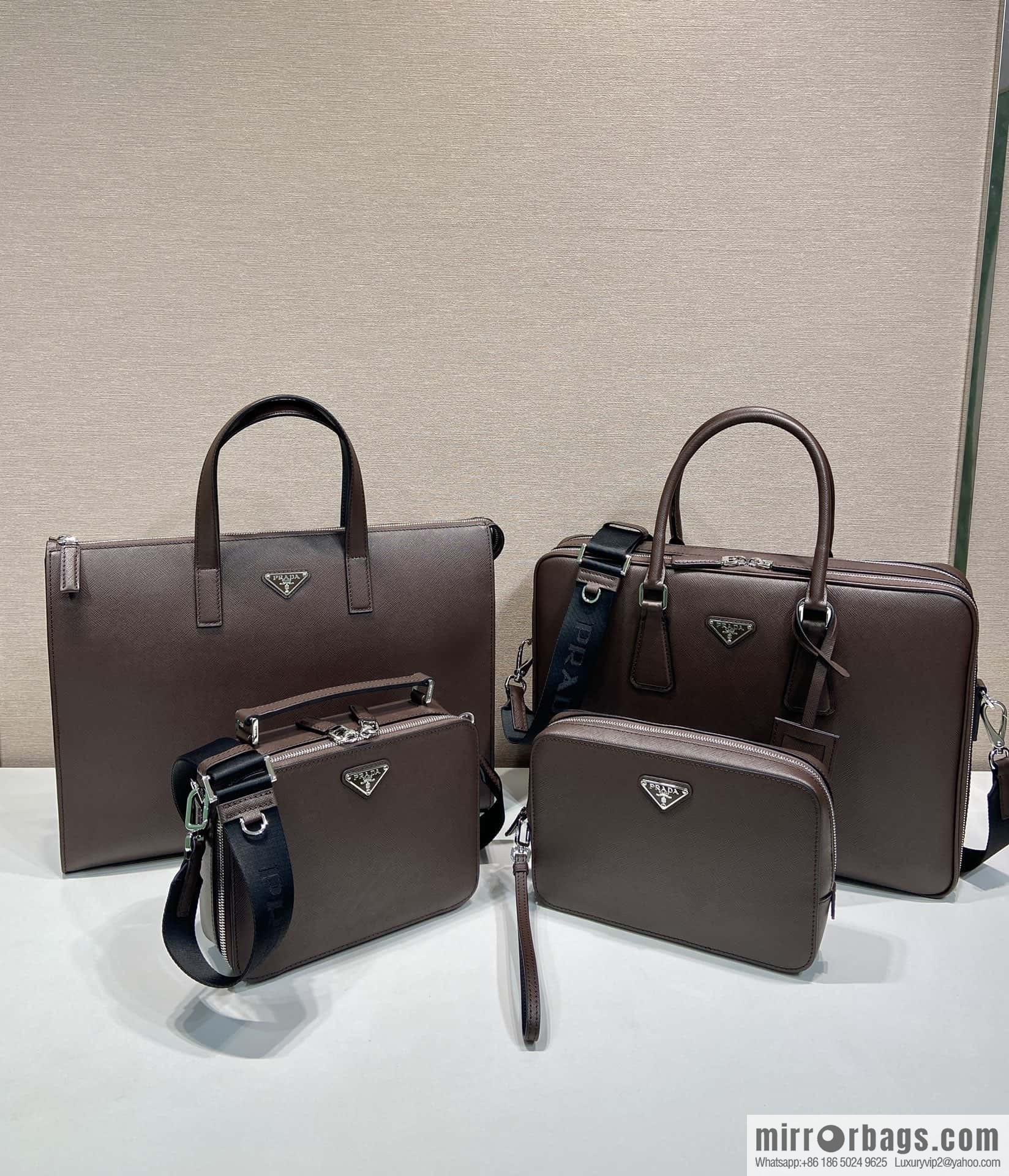 PRADA 🎉 new handbag 🎉 2VF017 dark coffee🎉🎉