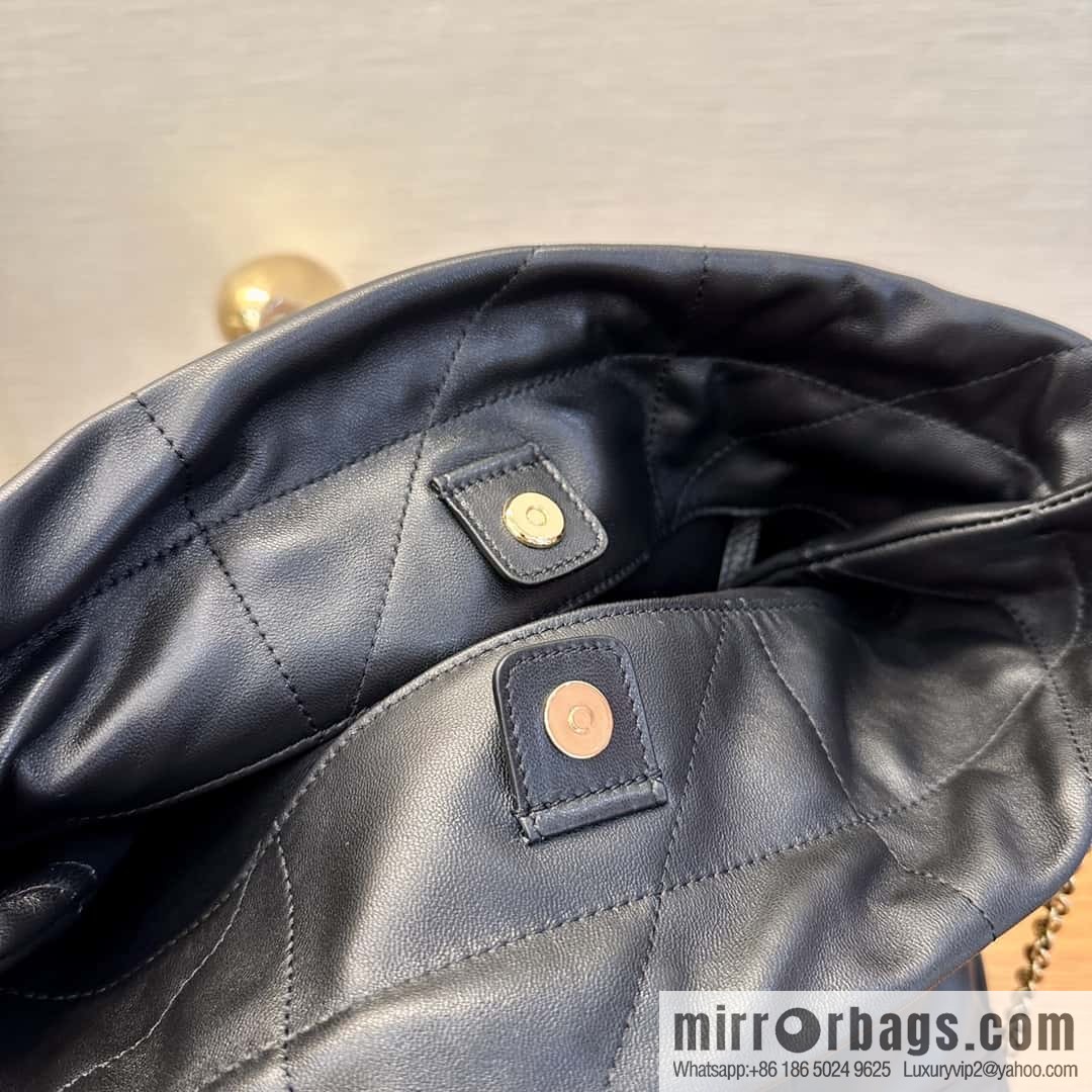 YSL 𝗝𝗔𝗠𝗜𝗘 𝟰.𝟯 𝗣𝗢𝗖𝗛𝗢𝗡 sheep leather clutch bag 781666 black
