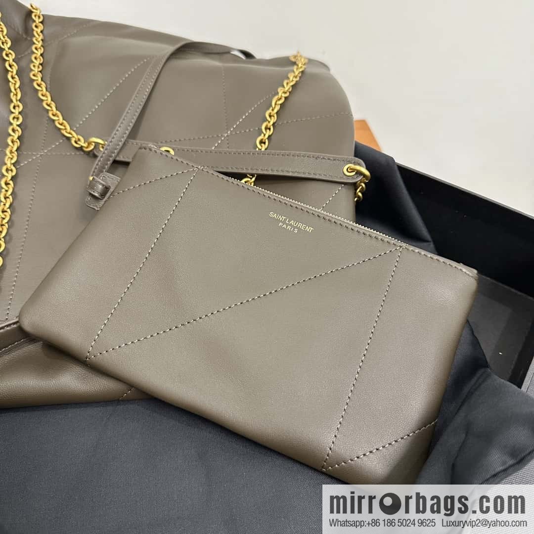 YSL 𝗝𝗔𝗠𝗜𝗘 𝟰.𝟯 𝗣𝗢𝗖𝗛𝗢𝗡 suede clutch bag 781666 musk green