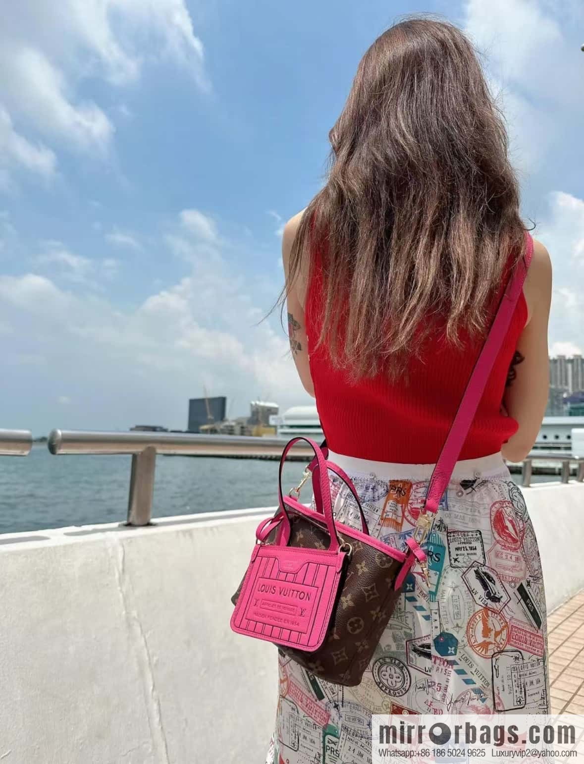 LV M12106 REVERSIBLE Neverfull Bandoulière Inside Out BB