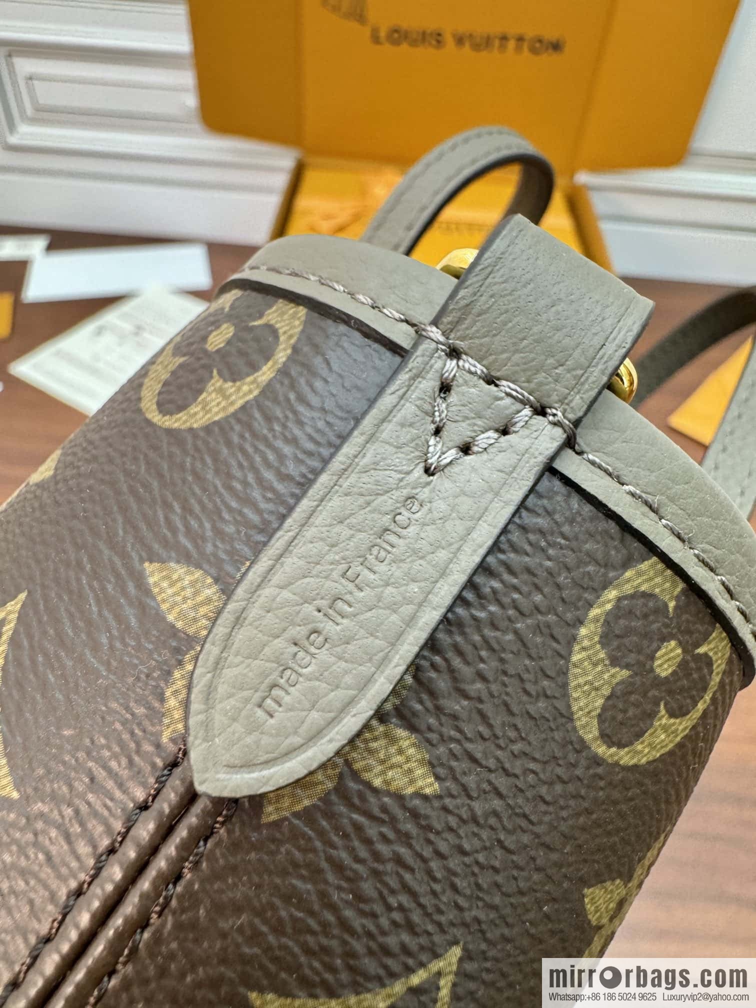 LV M12109 New Reversible Neverfull Bandoulière Inside Out BB