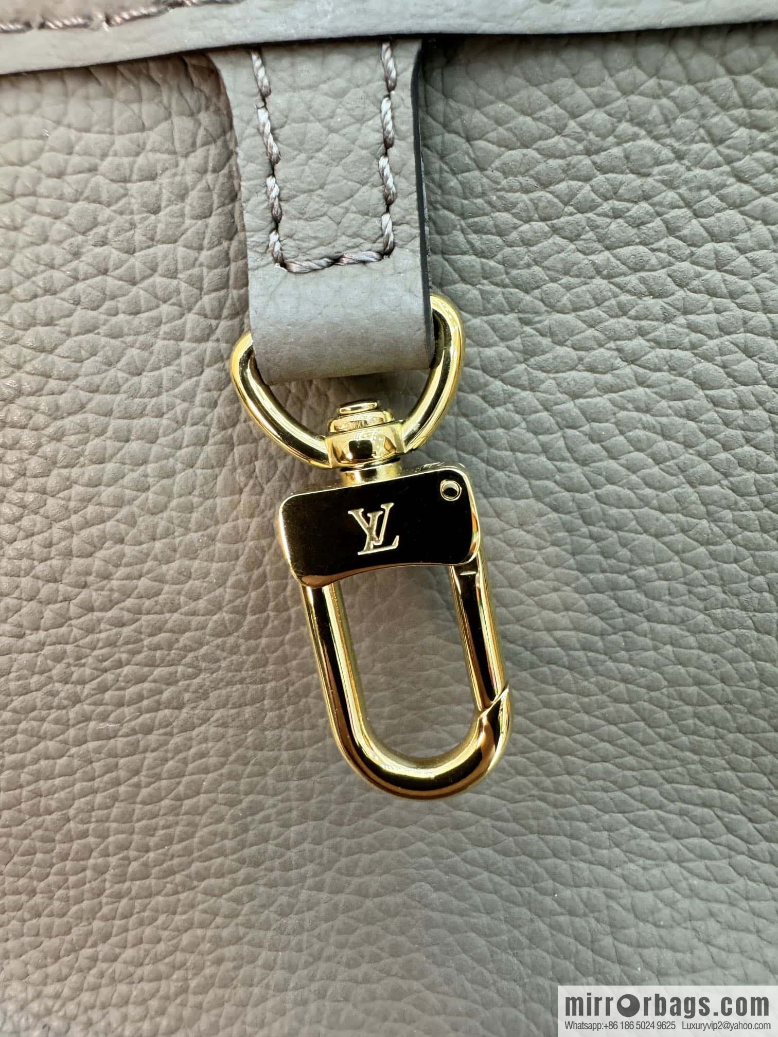 LV M12109 New Reversible Neverfull Bandoulière Inside Out BB