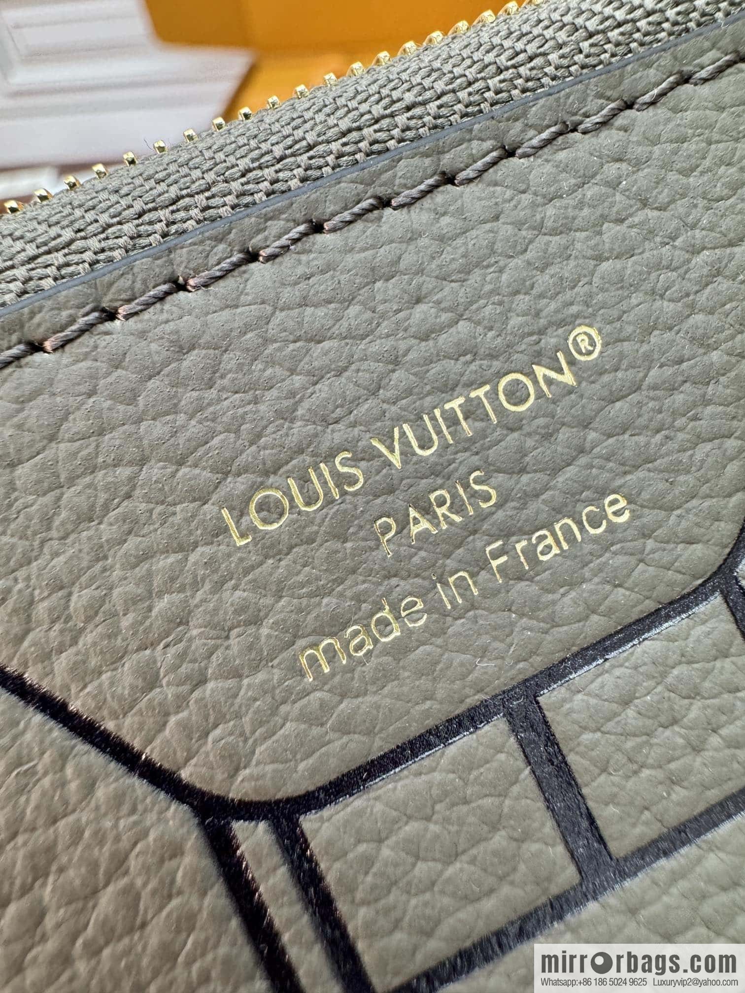 LV M12109 New Reversible Neverfull Bandoulière Inside Out BB
