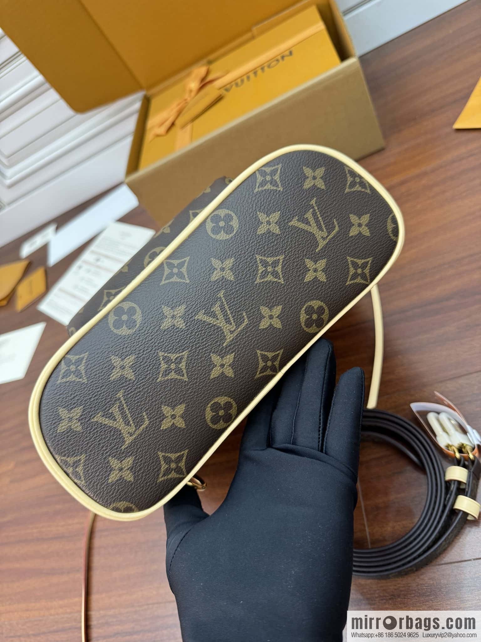 LV M11198 Montsouris PM