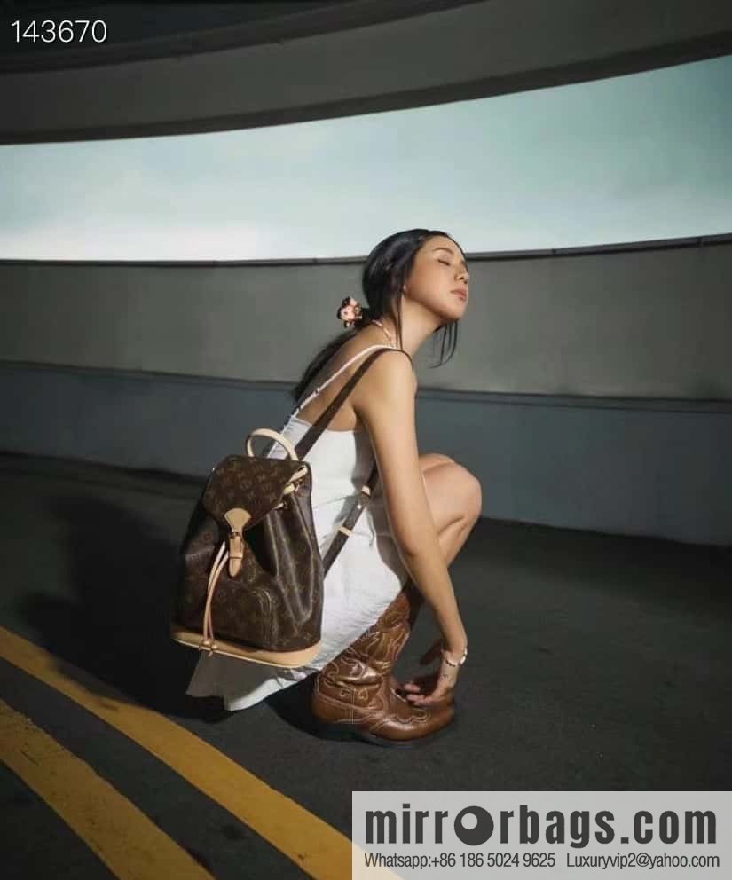 LV M11198 Montsouris PM
