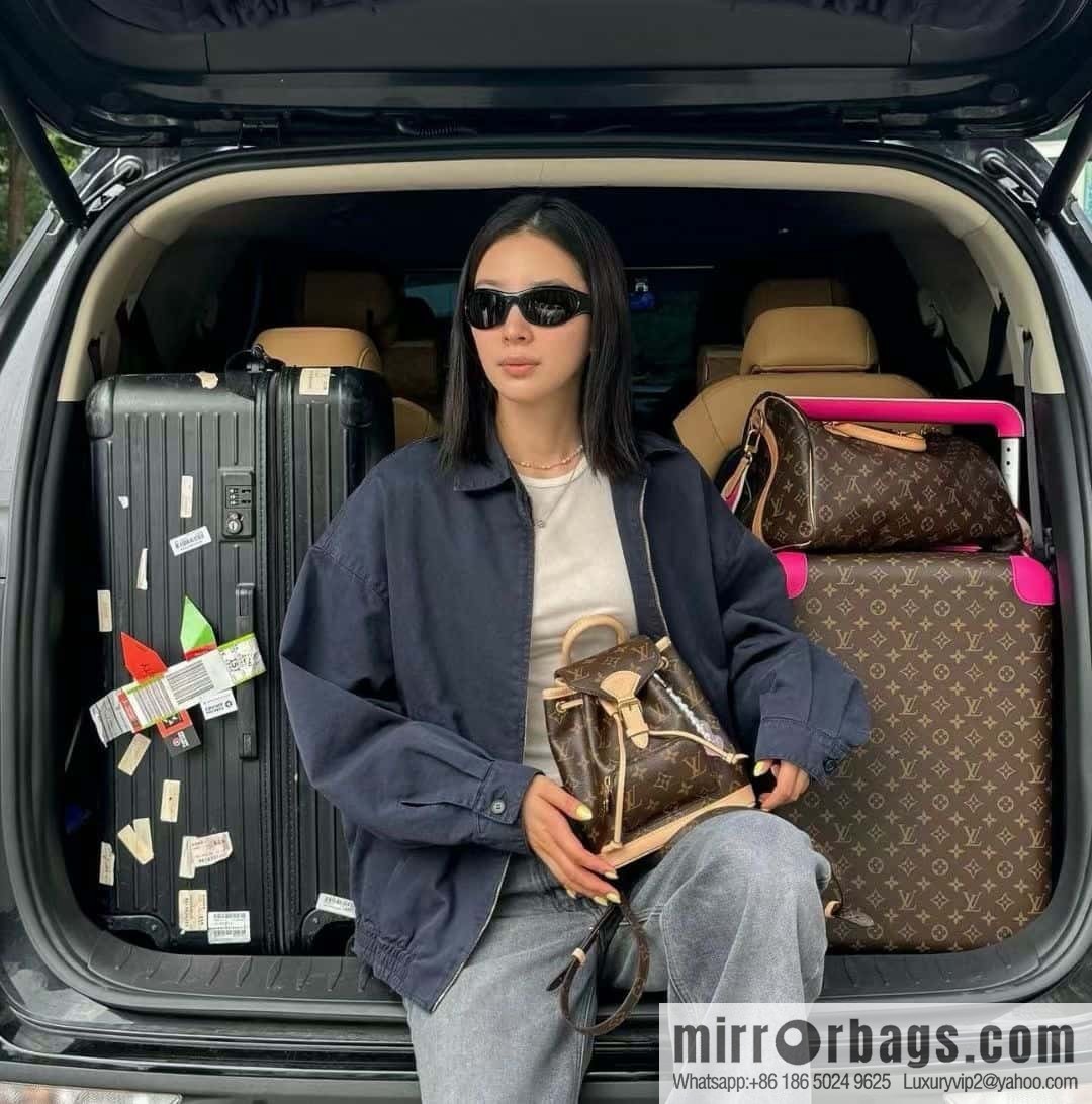 LV M11199 Montsouris Mini