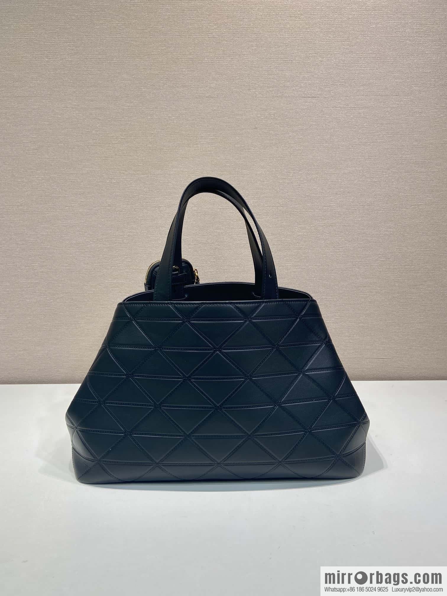 PRADA 🎉 new tote bag 🎉 1BG547 large🎉🎉