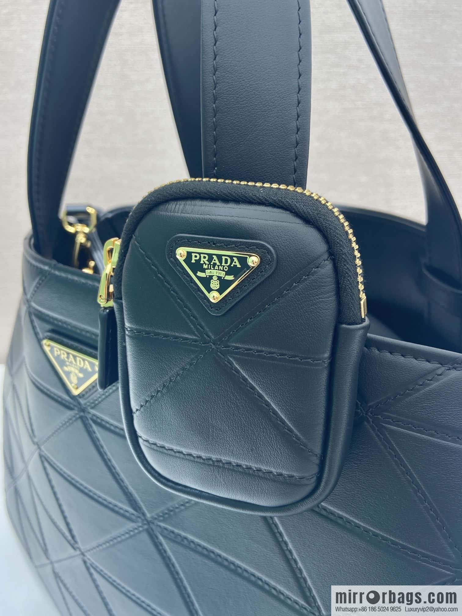 PRADA 🎉 new tote bag 🎉 1BG547 large🎉🎉