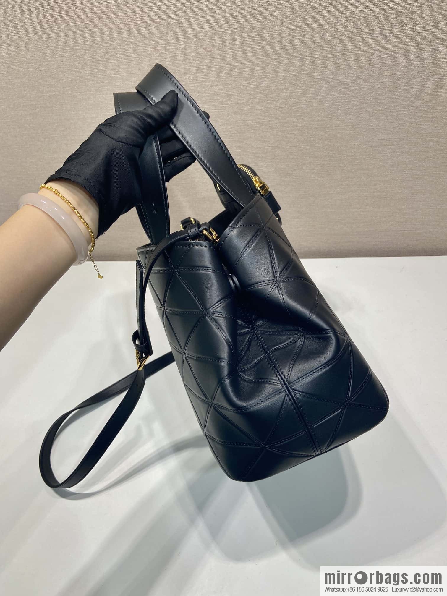 PRADA 🎉 new tote bag 🎉 1BG545M🎉🎉