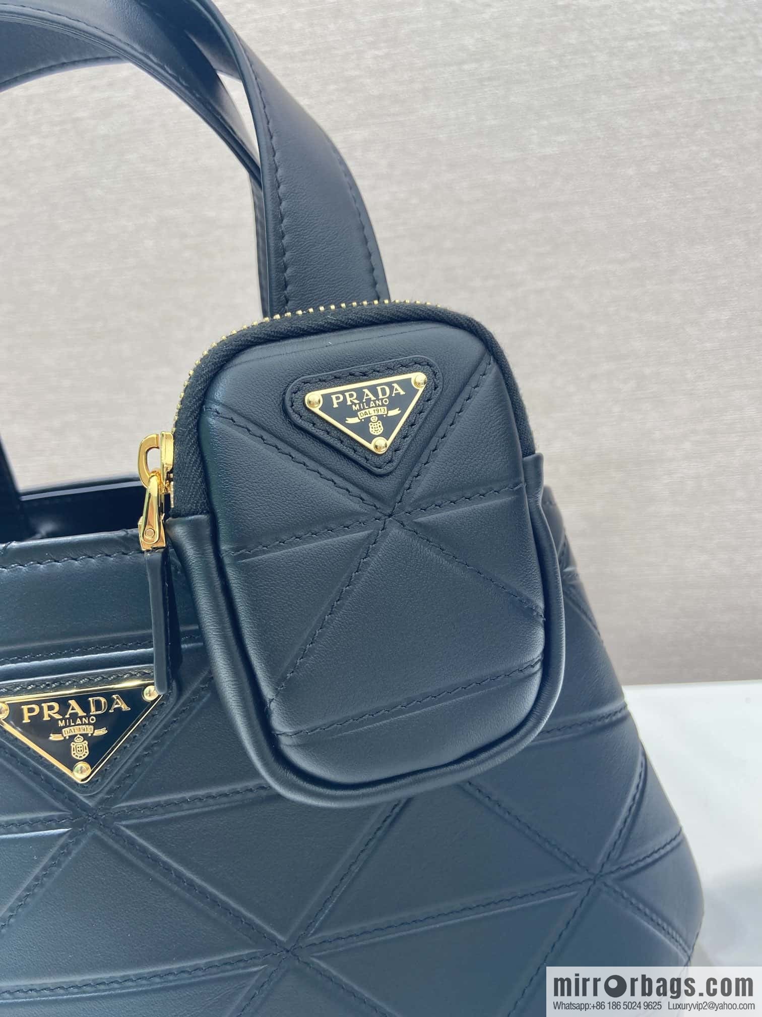 PRADA 🎉 new tote bag 🎉 1BG548 S🎉🎉
