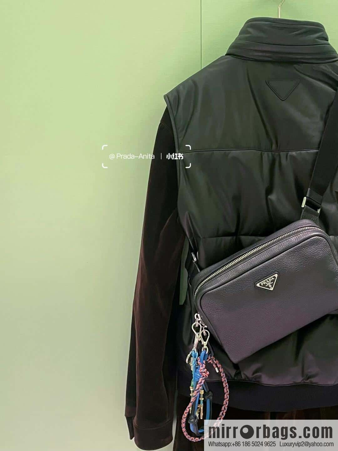 PRADA ๐ new breast bag ๐ 2VH181 large๐๐