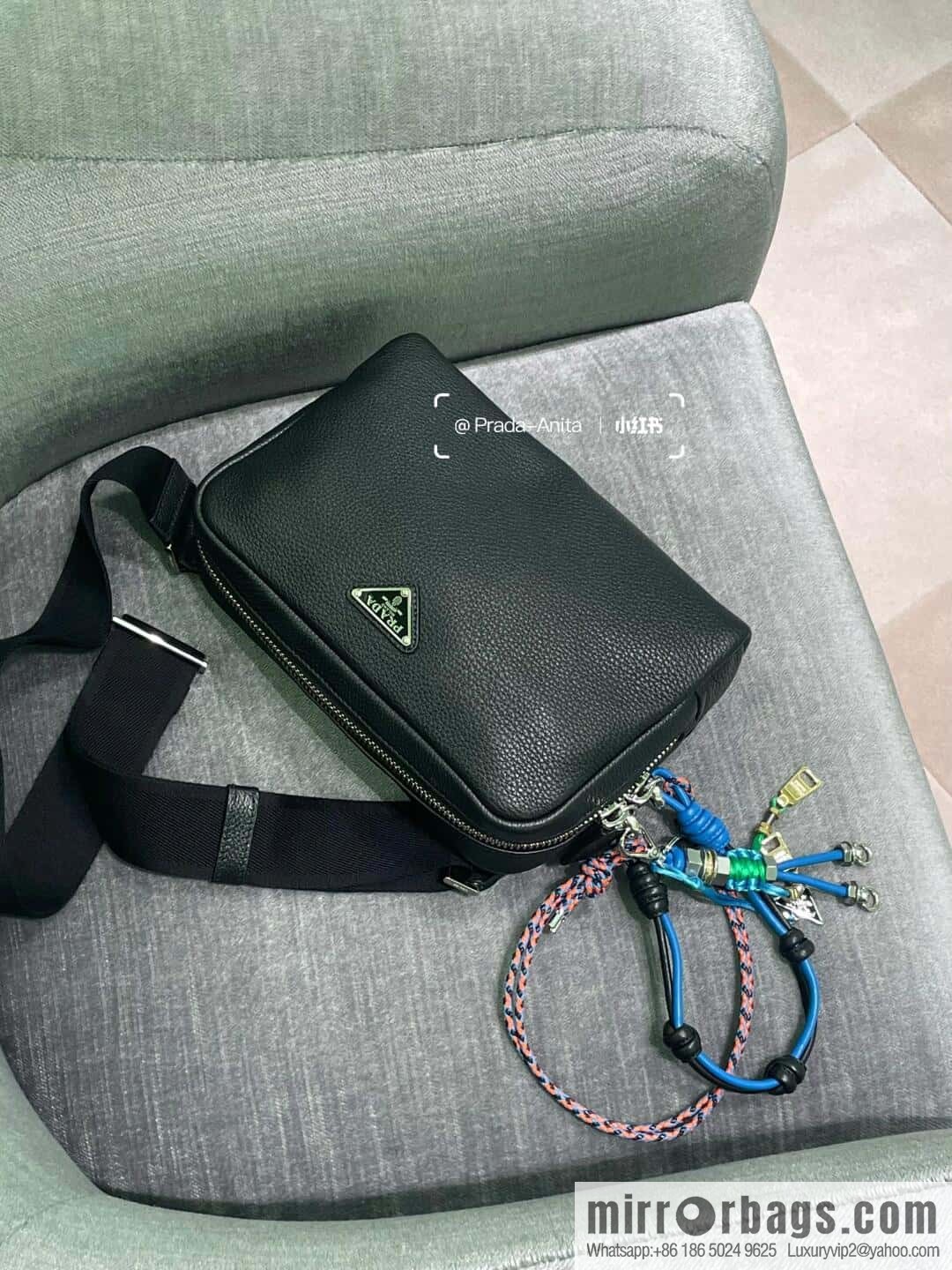 PRADA ๐ new breast bag ๐ 2VH181 large๐๐