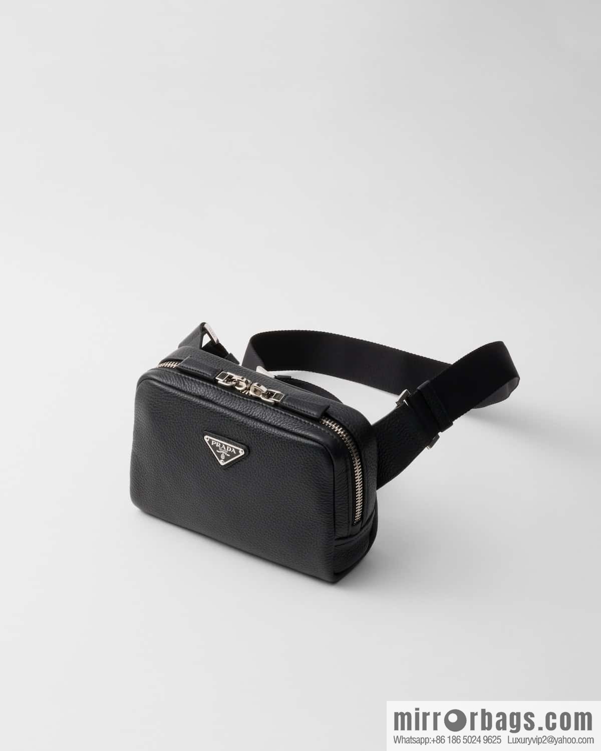 PRADA 🎉 new breast bag 🎉 2VH184 small🎉🎉