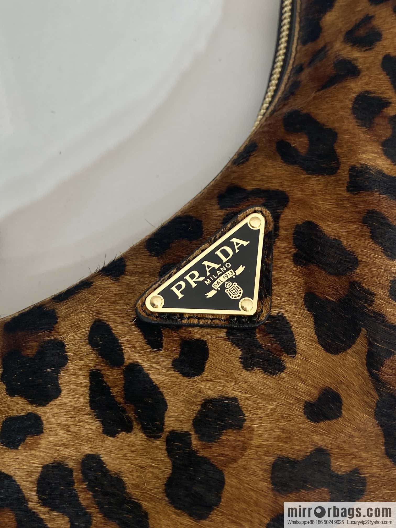 PRADA 🎉 Moon handbag 🎉 1BC194 leopard print🎉