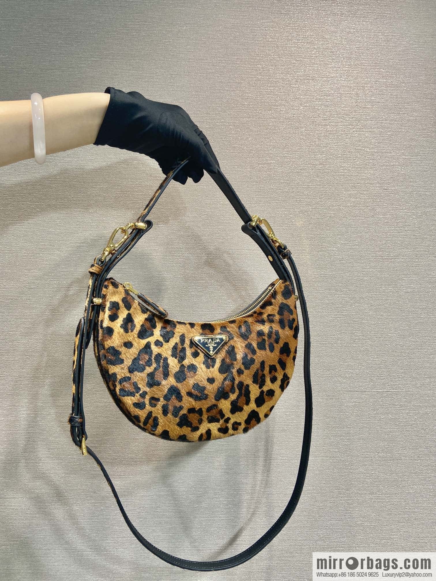 PRADA 🎉 Moon handbag 🎉 1BC194 leopard print🎉
