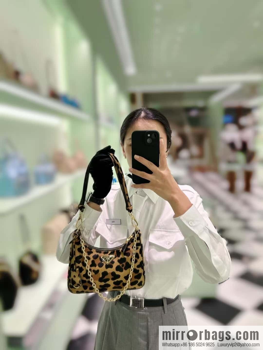 PRADA 🎉 Leopard Hobo 🎉 1 BC 194 New🎉🎉