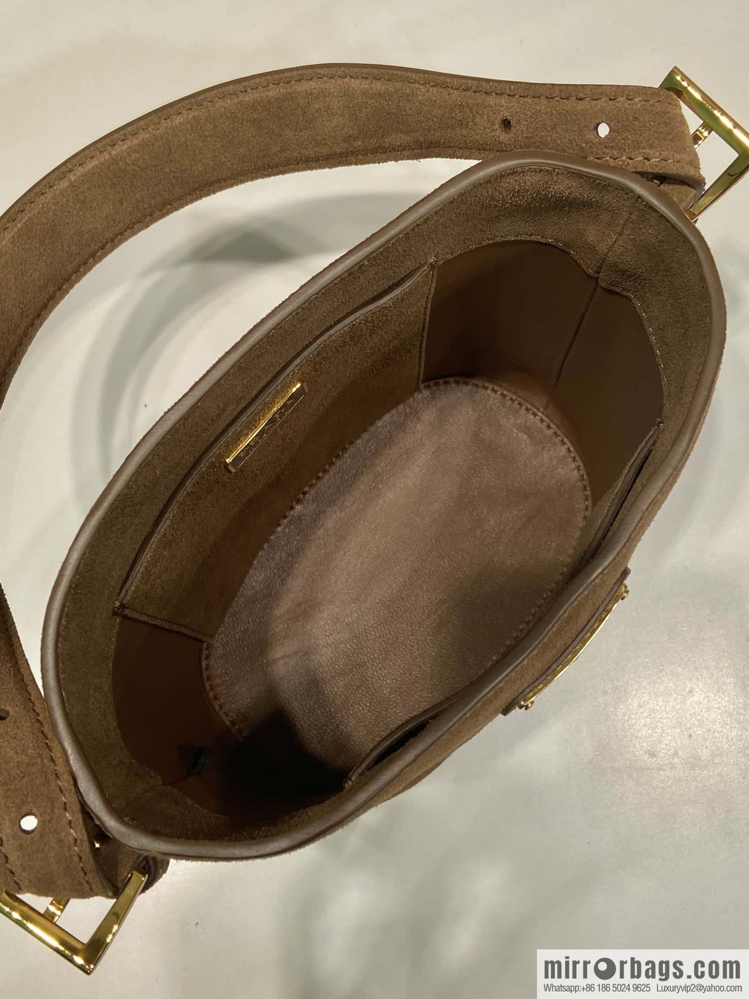 PRADA 🎉 new bucket bag 🎉 1BE078A fleece small🎉🎉