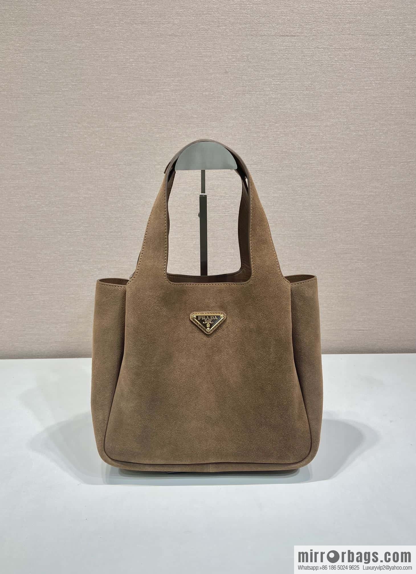 PRADA 🎉 frosted leather vegetable basket 🎉🎉 1BG335 large new bucket bag✨