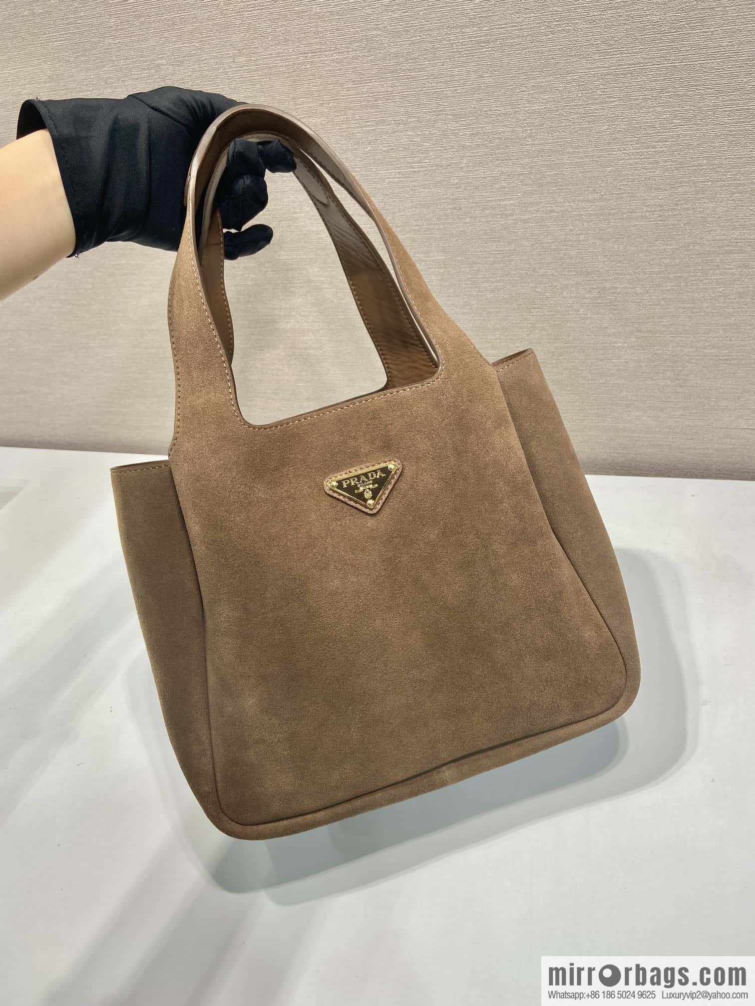 PRADA 🎉 frosted leather vegetable basket 🎉🎉 1BG335 large new bucket bag✨