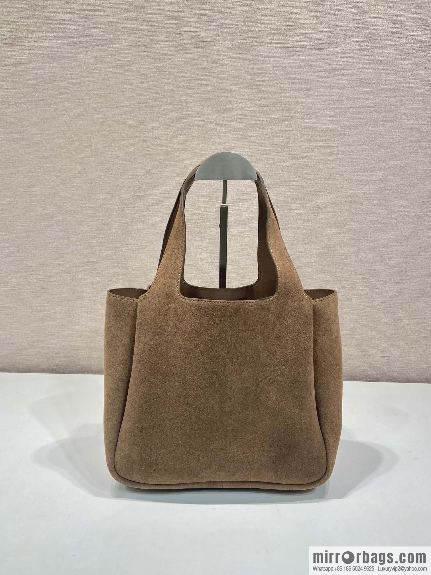 PRADA 🎉 frosted leather vegetable basket 🎉🎉 1BG335 large new bucket bag✨