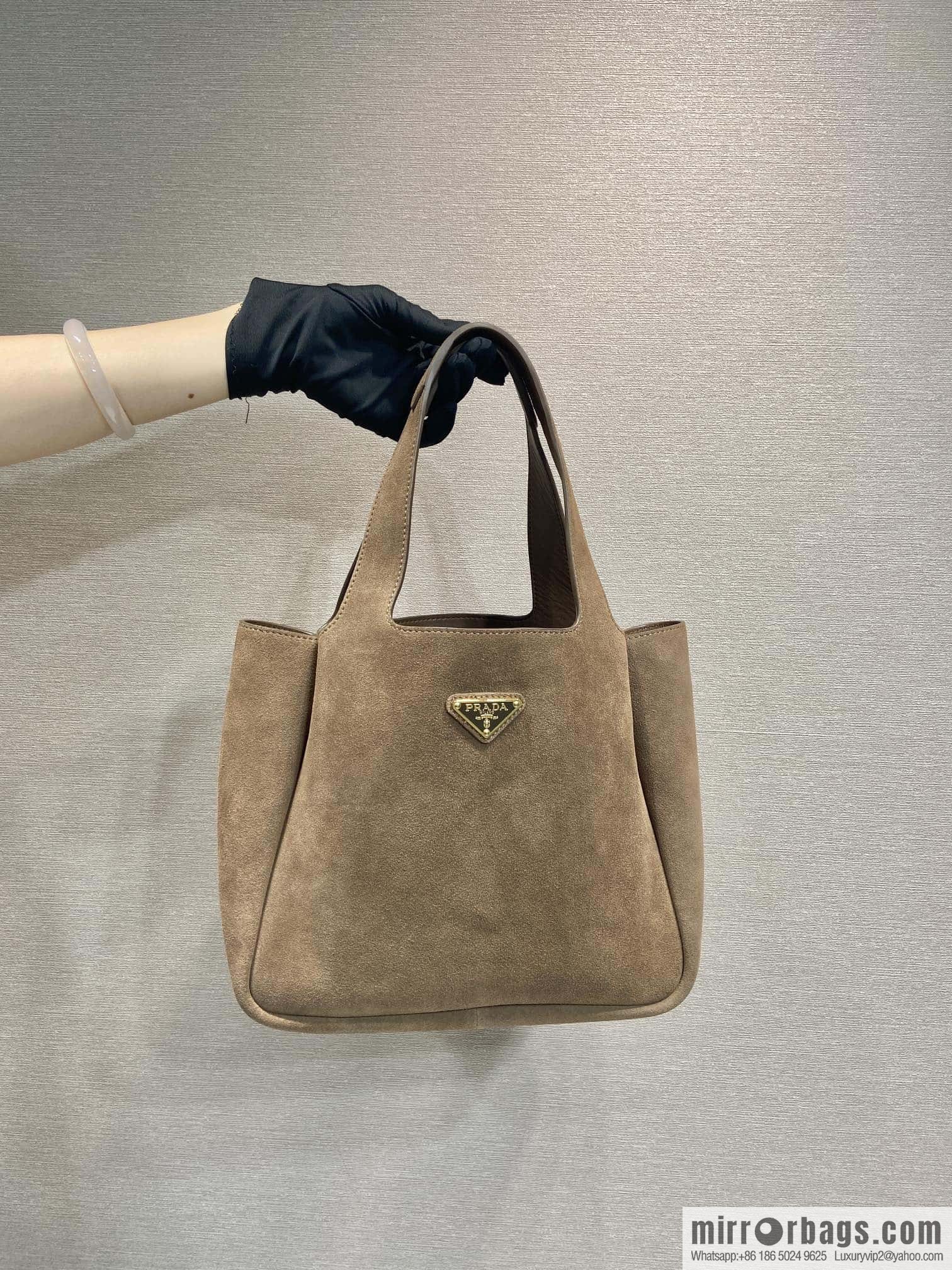 PRADA 🎉 frosted leather vegetable basket 🎉🎉 1BG335 large new bucket bag✨