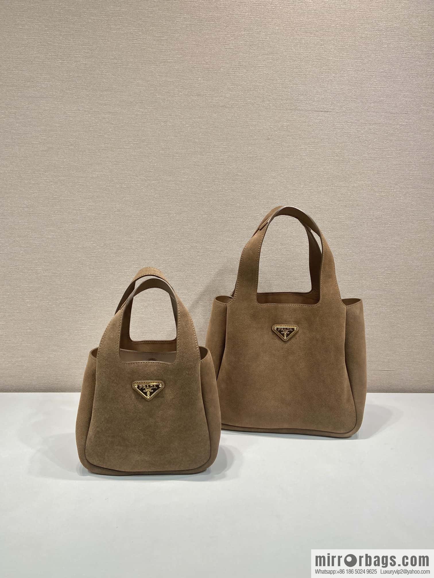 PRADA 🎉 mini basket 🎉 1BA349 frosted leather🎉🎉
